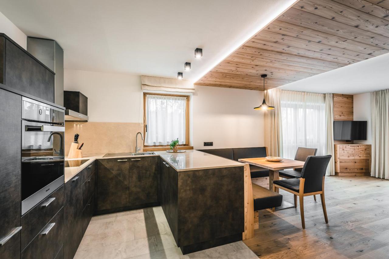 Luech De Costa Aparthotel Colfosco Εξωτερικό φωτογραφία